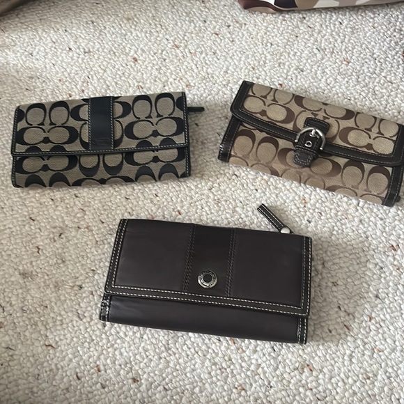 Coach  wallets ! - Picture 2 of 3